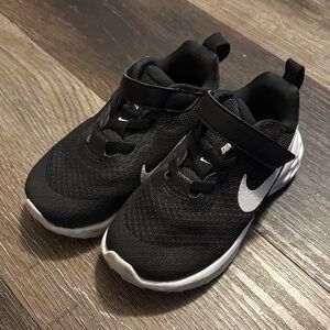 Nike Kids Black and White Sneakers